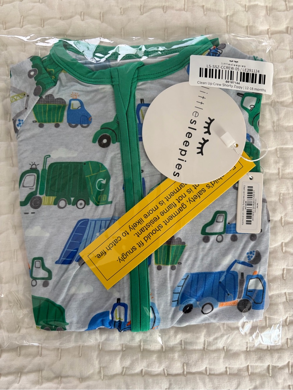 NWT Little Sleepies Bamboo Clean Up Crew Garbage Truck Print Shorty Zippy 12-18M